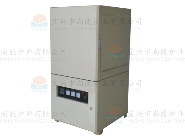 1700℃常規側開門箱式爐 1700℃常規側開門箱式爐